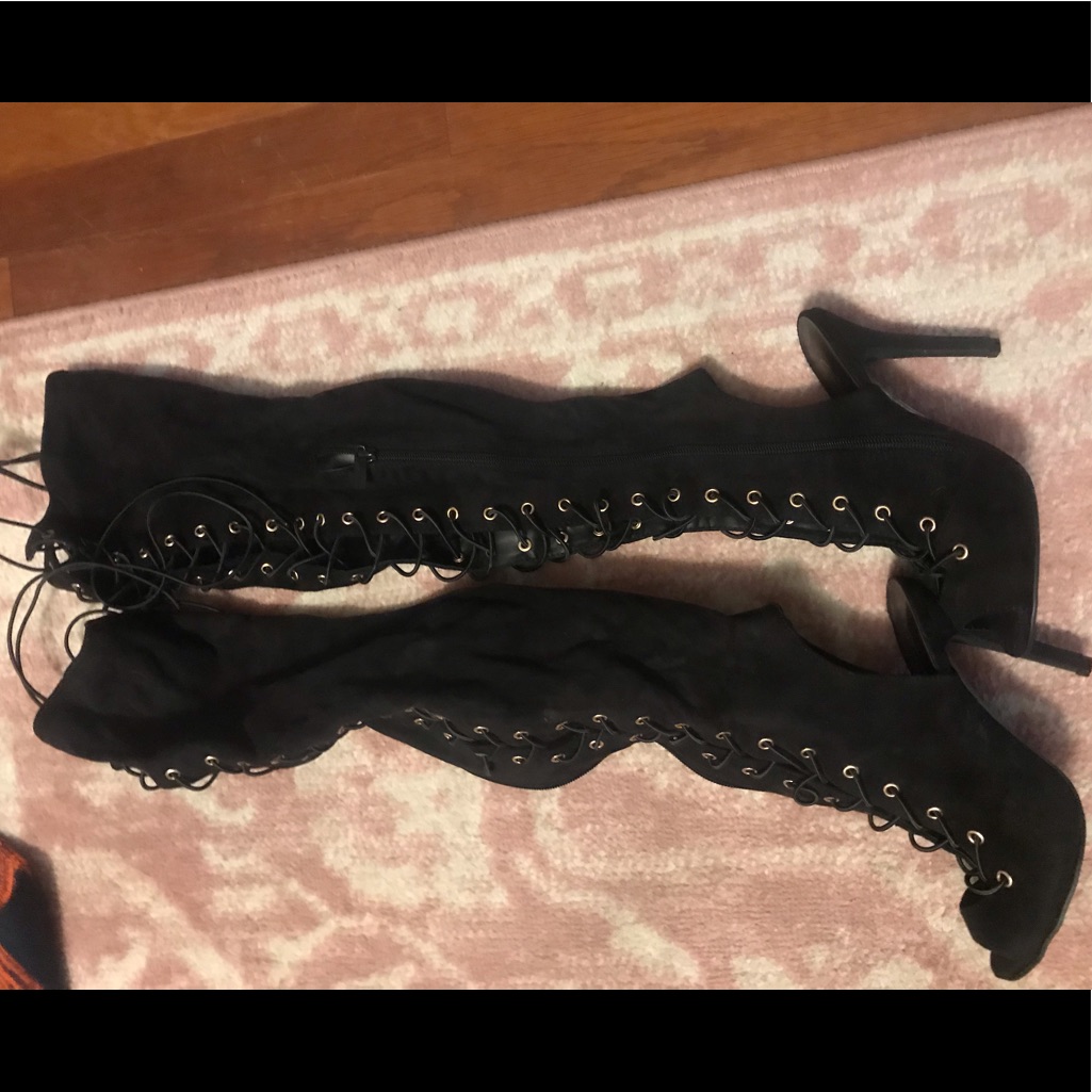 Lace Up To Your Knee Boots Super Cute